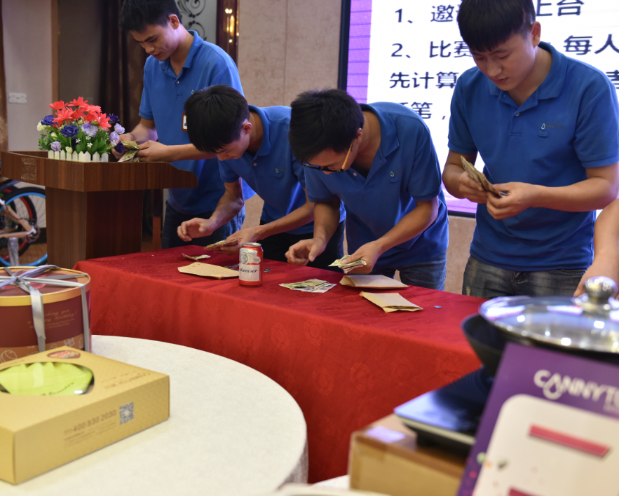 凱立淋浴房：迎中秋慶國(guó)慶 暨生日聯(lián)歡會(huì)圓滿(mǎn)舉辦